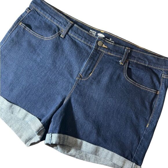 Old Navy semi fitted stretch rolled bottom jean shorts plus Size 16 - Picture 5 of 10